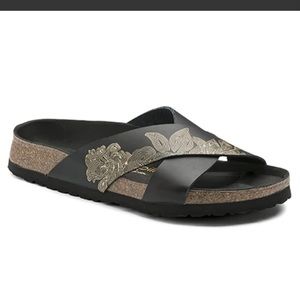 Papillio by Birkenstocks sandals black and gold size 10